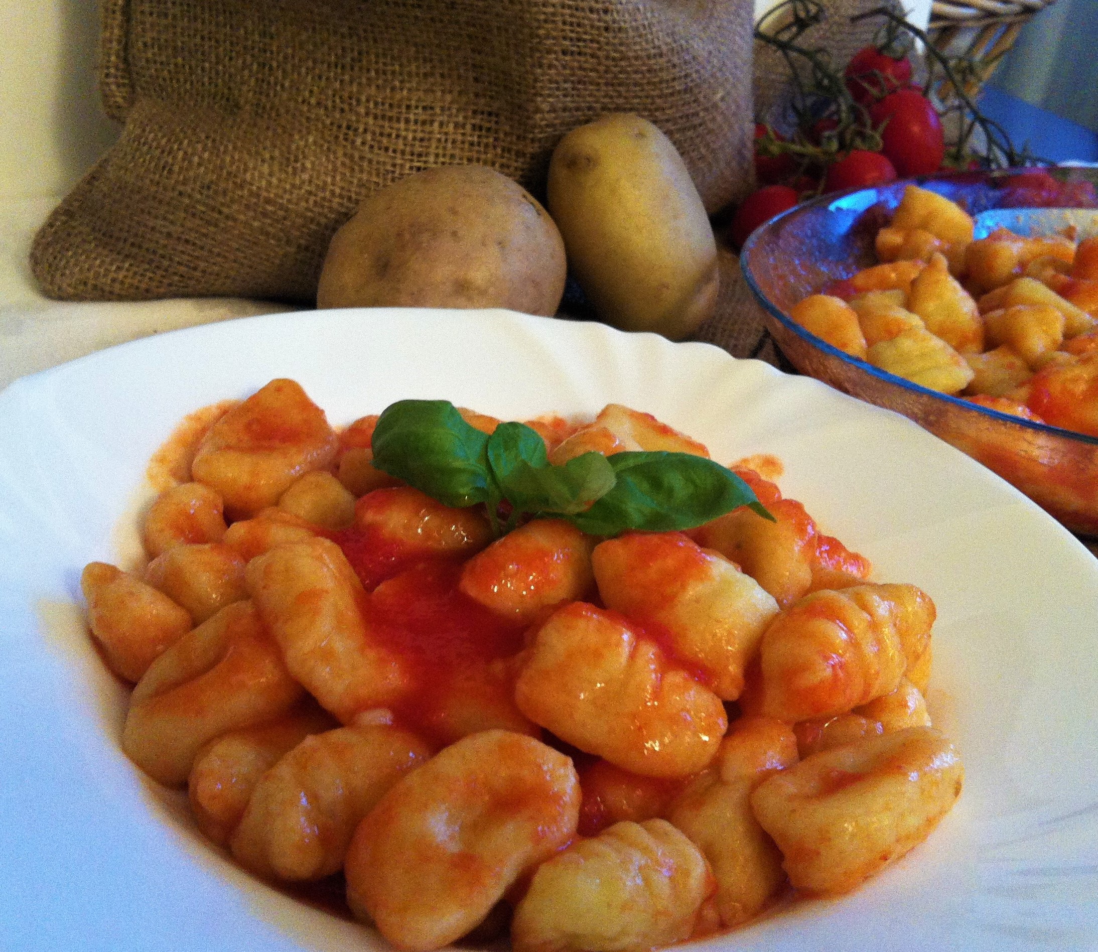 GNOCCHI DI PATATE AL SUGO MORBIDI E GUSTOSI - Cucina &amp; Svago